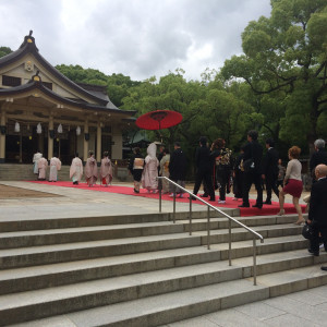 花嫁行列で本殿へ|453117さんの湊川神社 楠公会館の写真(411544)