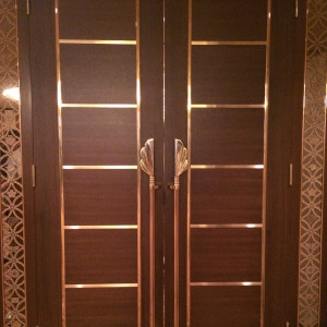 披露宴会場の入口ドア|453502さんのリザンシーパークホテル谷茶ベイの写真(412598)