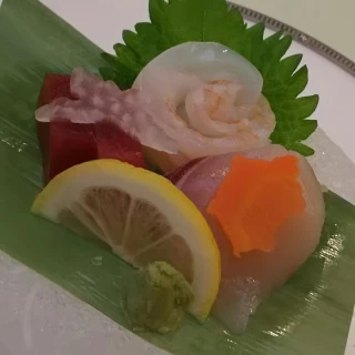 盛り付けが一皿一皿お洒落。海鮮がとにかく美味❤