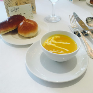 試食のパン&スープ