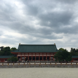 格式ある平安神宮本殿。こちらでの挙式は平日のみです。|455924さんの平安神宮の写真(417187)