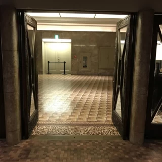 チャペルの入り口