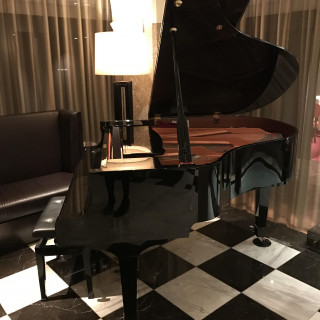 チャペルのグランドピアノ
