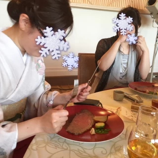 ゲスト卓の様子です