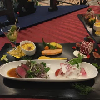 試食