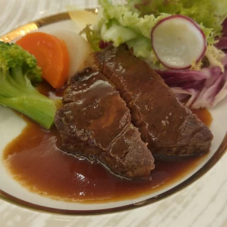 メインディッシュ