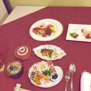 和食でデザートだけ洋食にしてもらいました。