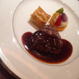 メインのお肉