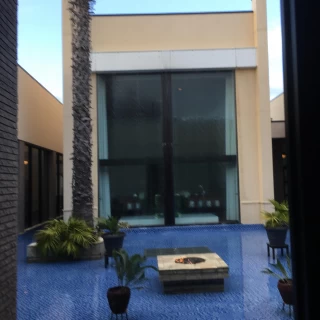 ロビーからの風景