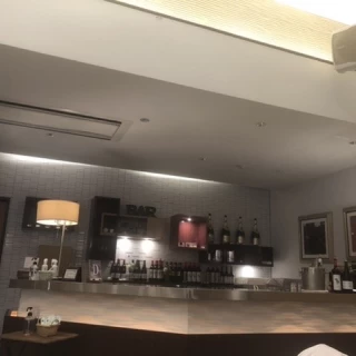 披露宴会場のドリンクを配るスペースです。