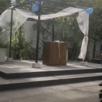 挙式会場で、ここで2人が愛の誓いの人前式を行いました。