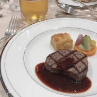 お肉