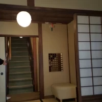 ただ2階で披露宴をするならこの階段を上らないといけません