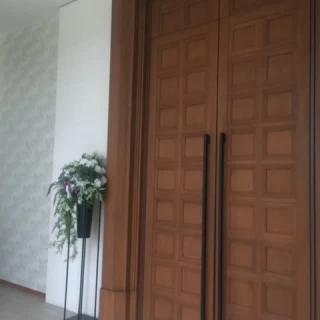 挙式会場入口の扉