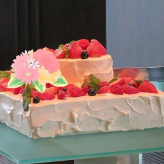 ウエディングケーキ。美味しかったです。