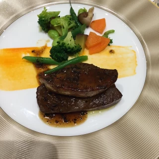 お肉