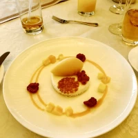 とても華やかな彩りで美味しい
