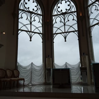 祭壇の景色