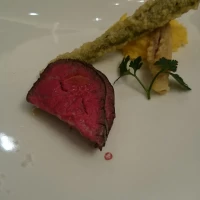 メインのお肉。わさび風味です。