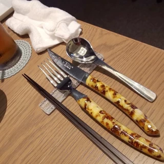 試食なのに、しっかりセットをしてくれた