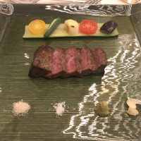 お肉料理