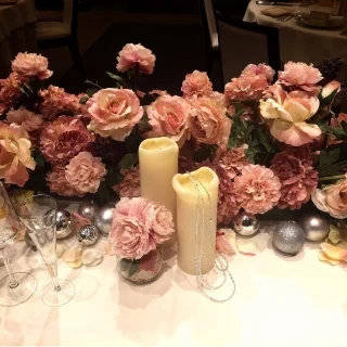 ビンテージ風ピンクのオシャレな飾り付け
