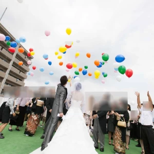 バルーンリリース天気いまいち|470851さんの空の庭コンポステラ（営業終了）の写真(462742)