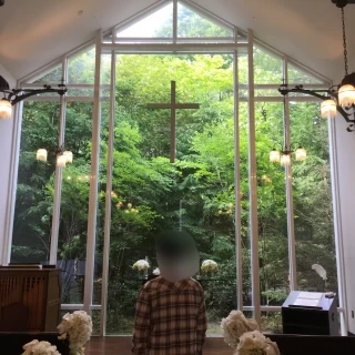チャペルからの景色は緑一色で綺麗でした。