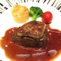 お肉とフォアグラ〜〜