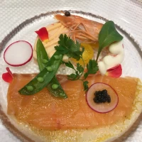 サーモン美味しい〜