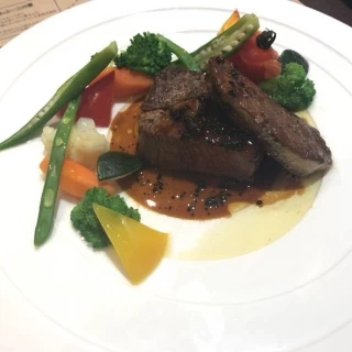 肉料理