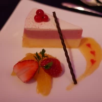 ケーキが少し少なめ 物足りなかった
