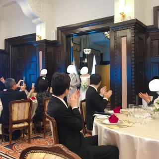 披露宴会場　入場イメージ