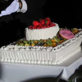 ウェディングケーキ