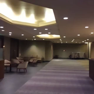 披露宴会場を出たところ