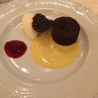 選べるデザートのガトーショコラ