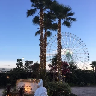 夕暮れのエントランス