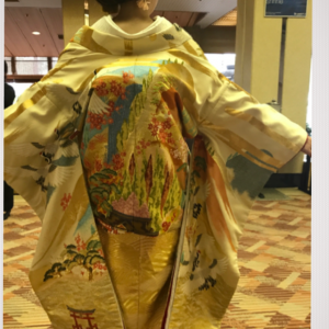袖に厳島神社の鳥居の柄が入った色打掛|475925さんの厳島神社の写真(607470)