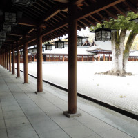 橿原神宮内の回廊