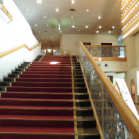 ホテル内の大階段
