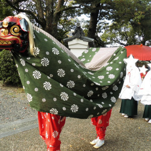 獅子舞を先頭に花嫁行列|476429さんの岸和田グランドホールの写真(520225)
