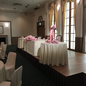 披露宴会場の新郎新婦席|476937さんのホテルマイステイズ宇都宮（ウエディング取扱終了）の写真(484737)