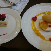 食後のケーキ&ウェディングケーキ