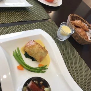 試食