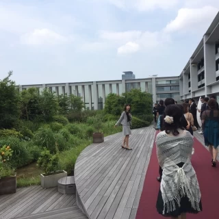 屋上でとても見晴らしがよい