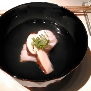 松茸のお吸い物