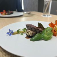 メインの料理はお肉が柔らかく美味しかったです。