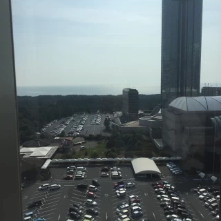 高砂の後ろにはこのような景色になります。