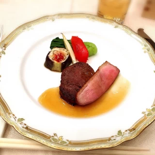 肉料理