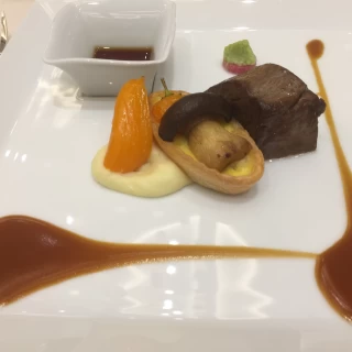 お肉